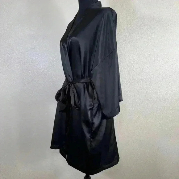 Victoria's Secret Angels Satin Kimono Robe Black Women One Size - Picture 5 of 11
